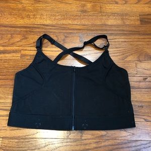 MomCozy size medium pumping/nursing bra